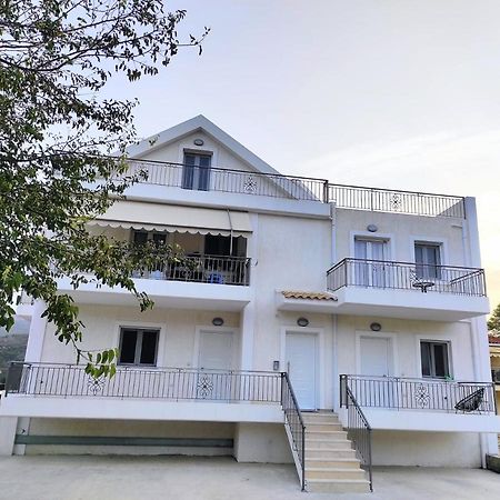 Kefalos Studios Argostoli Exteriör bild